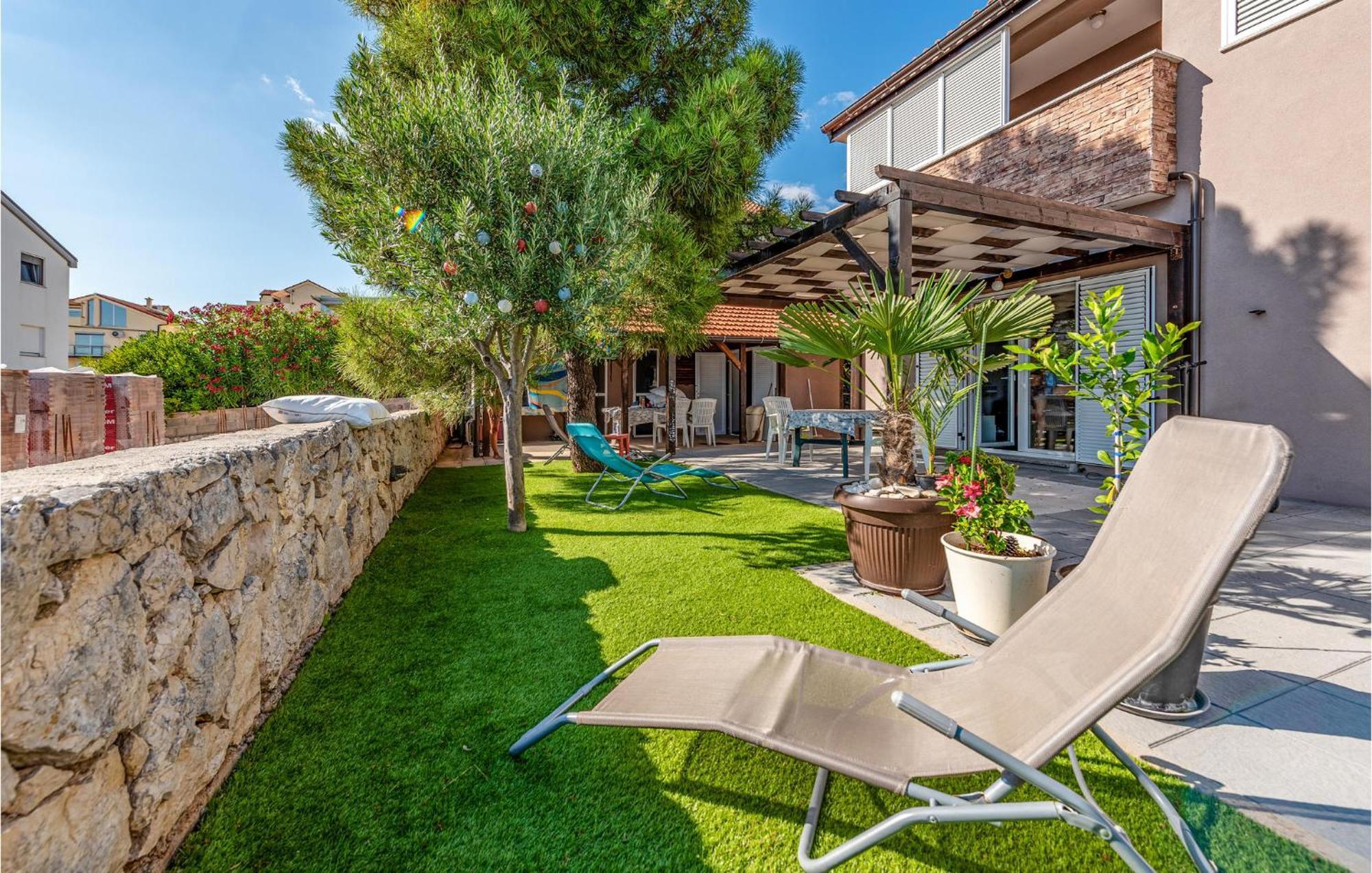 Nice Apartment In Mandre With Wifi Esterno foto